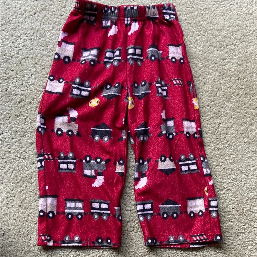 🪷Red Train Pajamas 2T - Picture 4 of 4